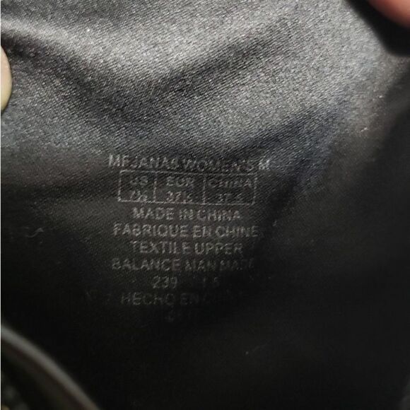 𝅺MARC Fisher Jana Floral Jacquard Boots - Picture 13 of 13